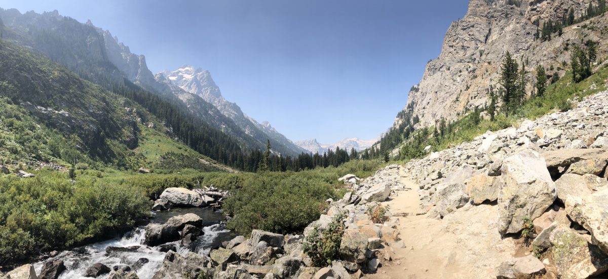 On the Cascade Canyon trail