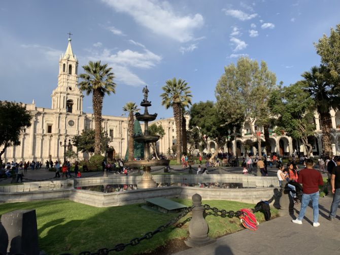 The peaceful main square of Arequipa