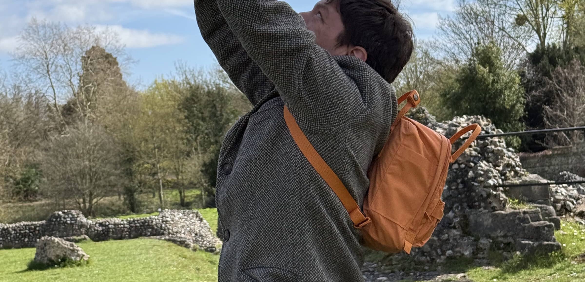 Part of an extended 32-part stop motion photo sequence